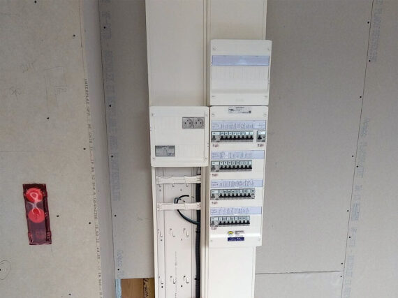 Installation compteur électrique aux normes PMR