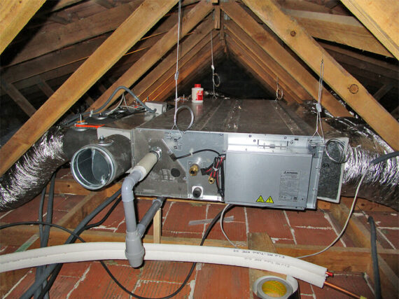 Installation d'un plénum de clim gainable dans les combles
